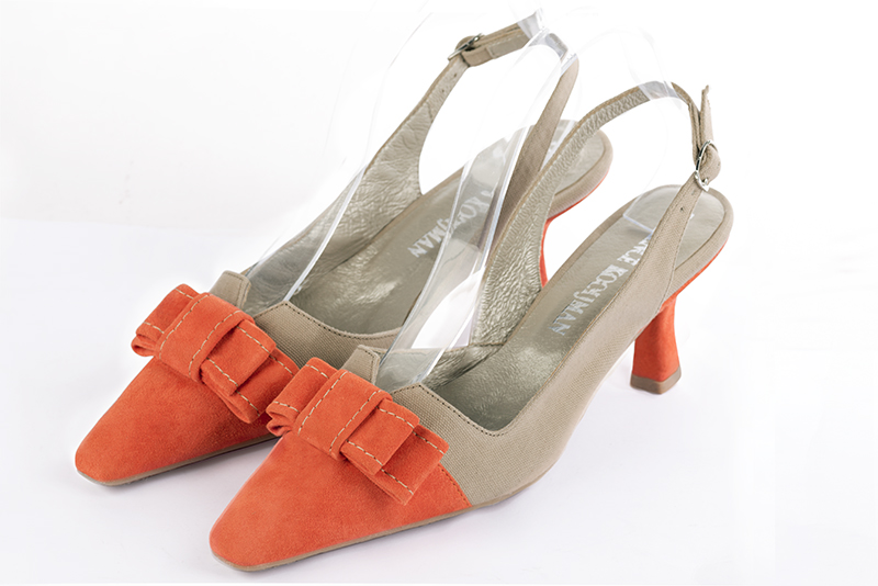 Clementine orange and tan beige women's open back shoes, with a knot. Tapered toe. Medium spool heels. Front view - Florence KOOIJMAN